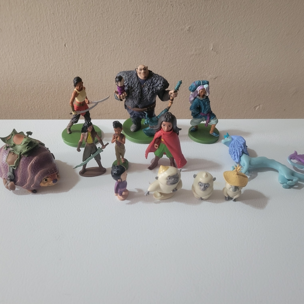 Disney Raya Figurines